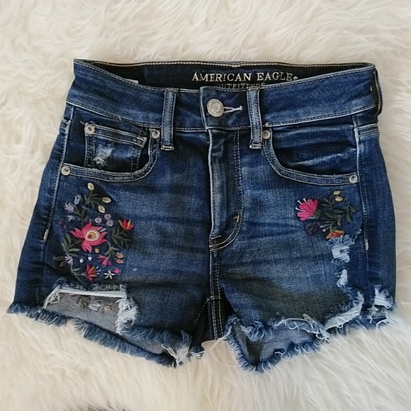 American Eagle Outfitters Pants - AEO American Eagle Hi-Rise Shortie Denim Size 2